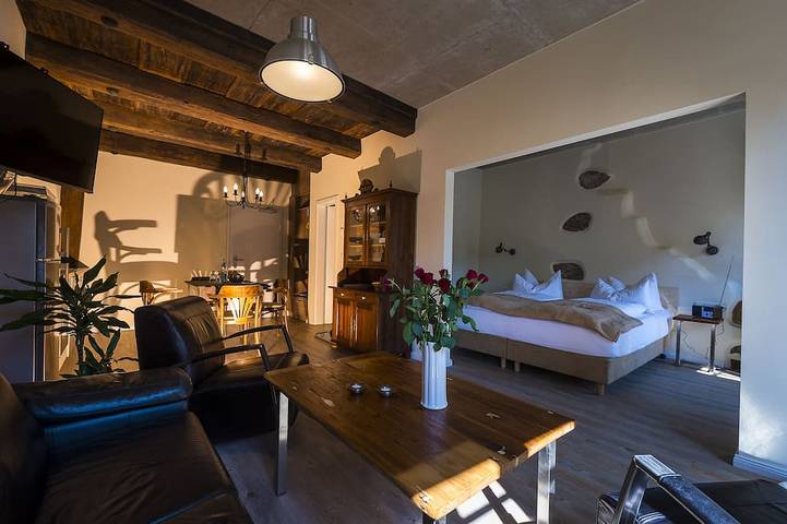 Ferienwohnung für 3 Personen, mit Balkon und Garten sowie Sauna in Görlitz