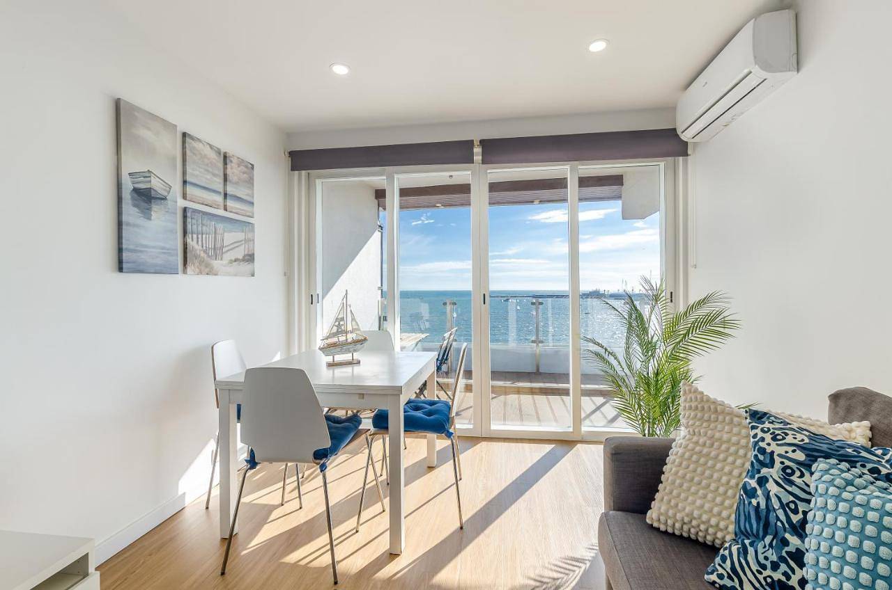 Apartamento inteiro, Casa dos Cotas - Amazing Seaside Apartment with Balcony in Cascais e Estoril, Costa de Lisboa