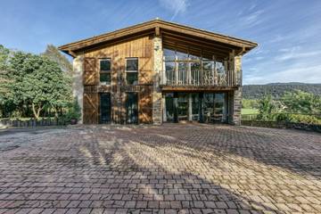 Casa Rural para 5 Personas en Vall de Vianya, Pirineo Catalan, Foto 1