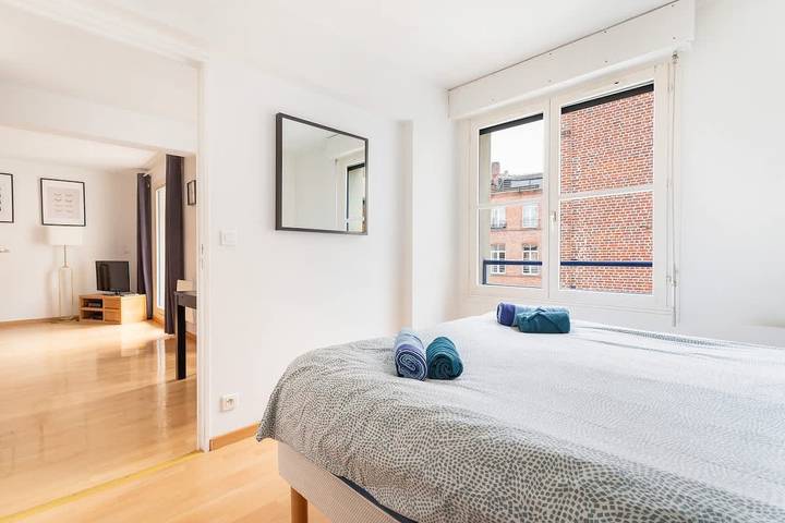 Apartamento entero, Appartment Old Town with parking and balcony in Lille, Lille region