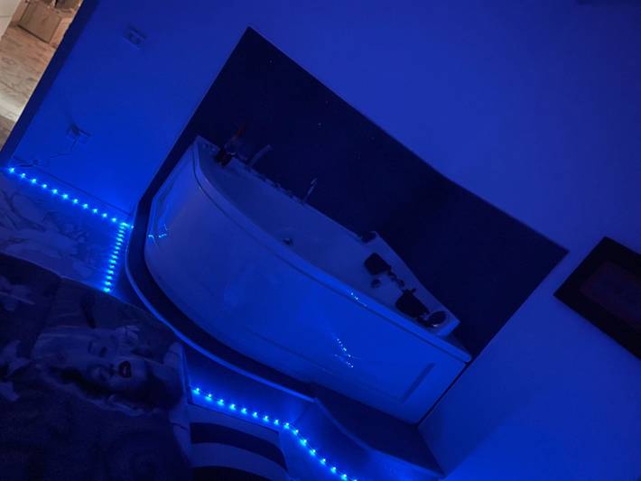 Ferienwohnung für 4 Personen, mit Whirlpool in Taranto