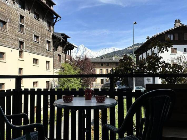 Gîte pour 6 personnes, avec balcon, animaux acceptés dans Office De Tourisme De Combloux - 2