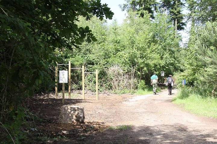 Location de vacances pour 4 personnes, avec vue ainsi que terrasse et jardin à Cerisy-Belle-Étoile - 3