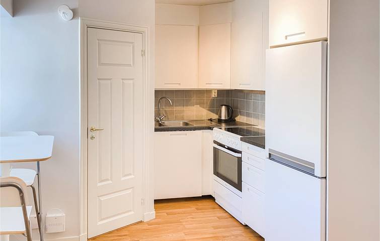 Ganze Ferienwohnung, Ferienwohnung für 3 Personen mit Garten in Visby, Gotland