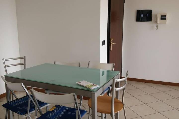 Ferienwohnung für 3 Personen, mit Terrasse und Ausblick sowie Garten - 1
