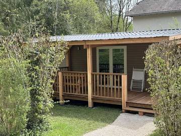 Camping für 7 Personen, mit Whirlpool und Sauna am Doubs