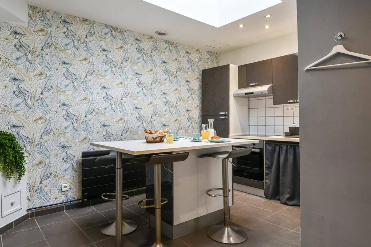 Appartement entier, T2 - parking et jardin privatif in Lambersart, Région de Lille