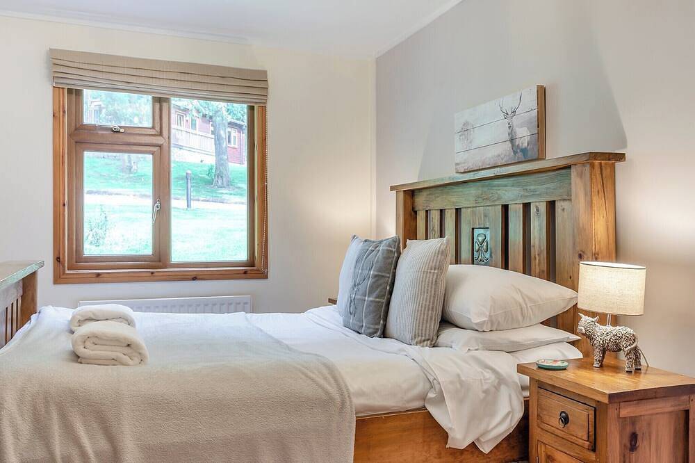 Luxury and contemporary styled lodge. in Derbyshire