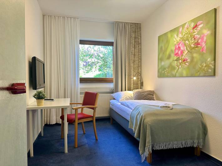 Apartamento de férias inteiro, Einzelzimmer, Etagendusche/Etagen-Wc in Hilders, Rhön-Hessen