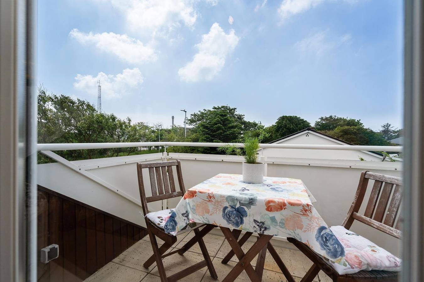 Ganze Wohnung, Gemütliche 2-Zimmer Wohnung mit Balkon, Wlan, 1 Haustier erlaubt. in Westerland, Sylt (Gemeinde)