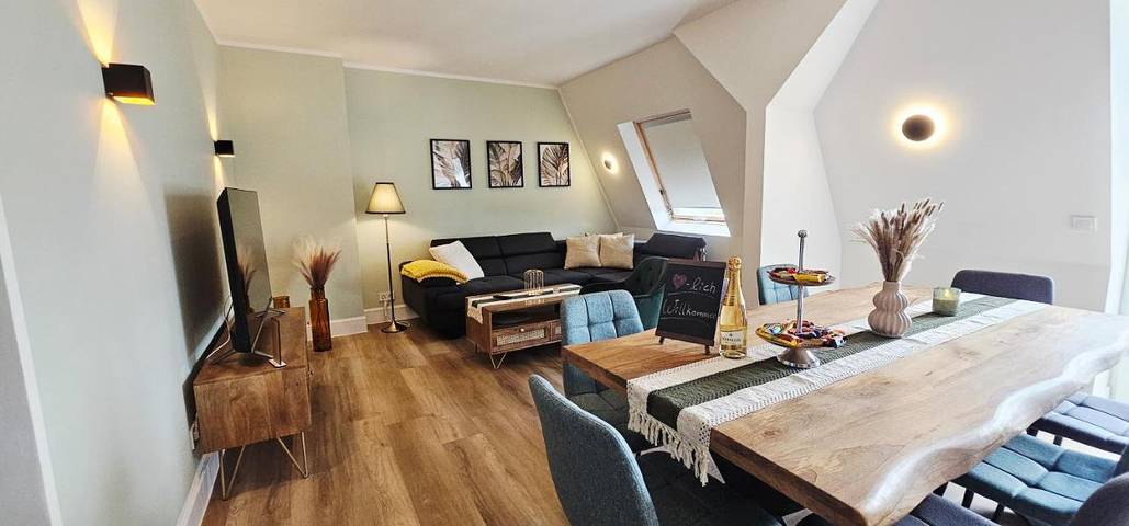Ferienwohnung für 10 Personen, mit Ausblick und Balkon in Plauen