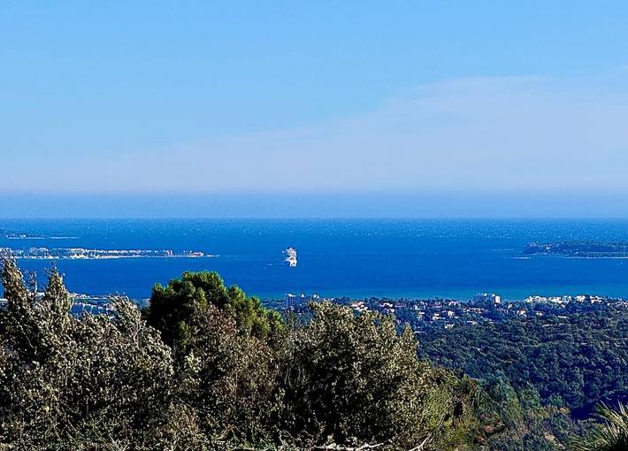 Location de vacances pour 8 personnes, avec jardin, adapté aux familles à Les Adrets-de-l'Estérel - 2