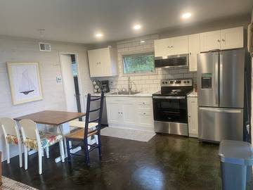 Beach Rental for 5 Guests in Benzie County, Picture 4