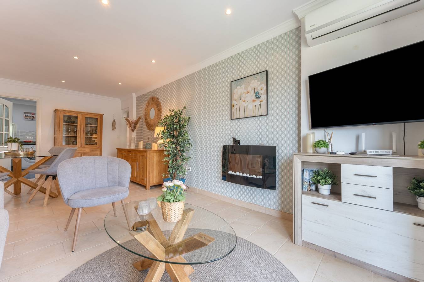 Appartement entier, Appartement Casa Reus avec piscine extérieure et jardin pour 4 personnes in La Capellania, Benalmádena