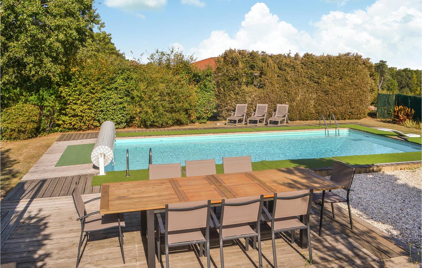 Appartement confortable avec piscine, parking et plage à proximité in Marcillac-Saint-Quentin, Périgord Noir