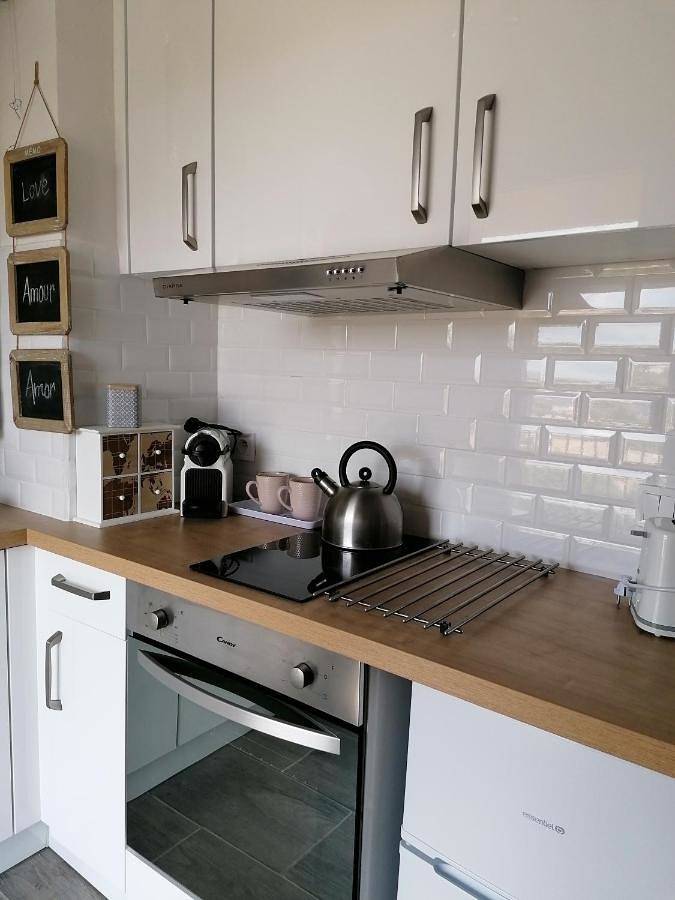 Appartement entier, One-Bedroom Apartment in Le Cannet, Côte méditerranéenne (France)