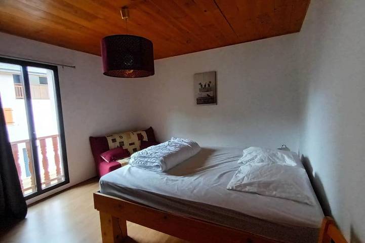 Location de vacances pour 8 personnes, avec terrasse dans Office de Tourisme de Loudenvielle - 2