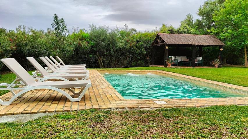 Ferienhaus für 12 Personen, mit Garten und Pool sowie Terrasse, mit Haustier - 1