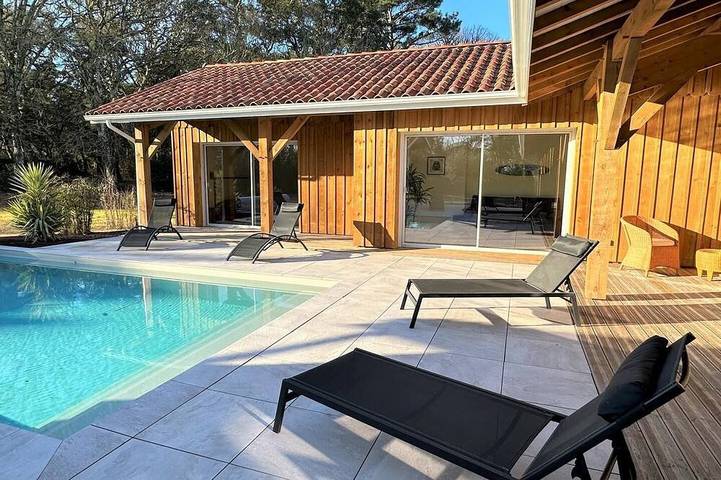 Maison de vacances pour 8 personnes, avec jardin et piscine à Vielle-Saint-Girons