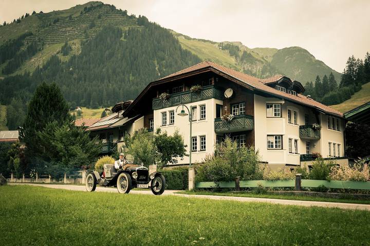 Holiday apartment for 2 people, with garden and view as well as sauna, child-friendly - 1