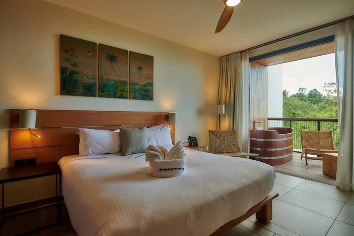 Hôtel pour 2 personnes, avec jardin et jacuzzi ainsi que sauna et piscine