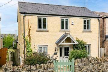 Glamping for 6 People in Chipping Norton, The Cotswolds, Photo 2