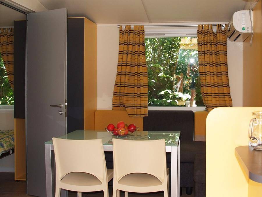 Camping Tikayan Clau Mar Jo - Mobilheim 6 personen - Colorado Eco - 2 Schlafzimmer - Klima - Tv in Bormes-les-Mimosas, Toulon Region