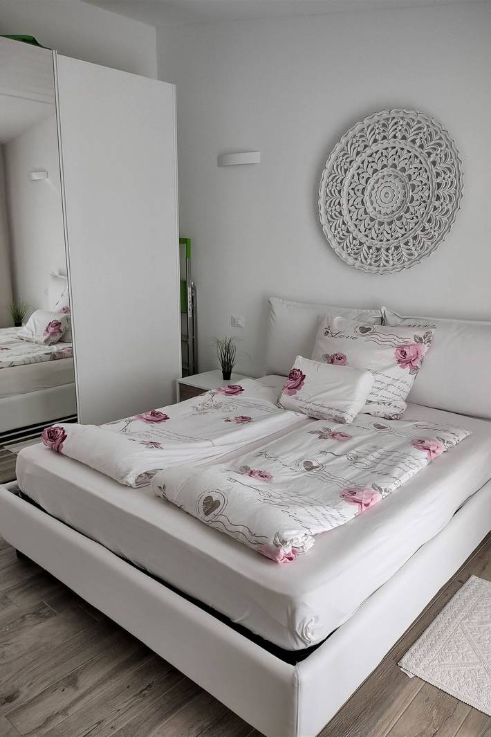 Appartamento per 3 persone, con terrazza e piscina a Cannigione