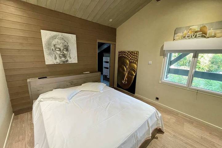 Gîte pour 8 personnes, avec jacuzzi ainsi que jardin et terrasse à Lège-Cap-Ferret - 4