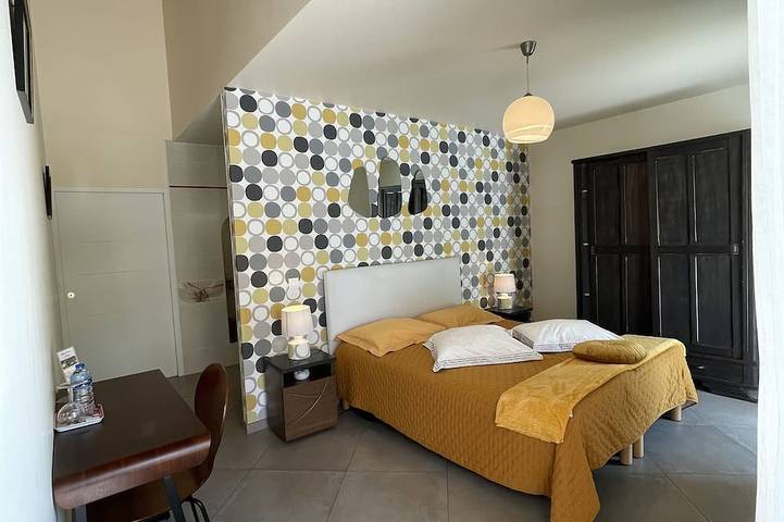 Gîte pour 10 personnes, avec jardin et jacuzzi à Laruscade - 2