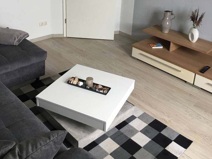 Ganze Ferienwohnung, Ferienwohnung Conradt - Fewo mit 1 Schlafr.,1 Wohnr.mit Küche,Dusche+Wc für 2 P.,im 2.Og,42 m² in Arnstadt (Thüringen), Arnstadt