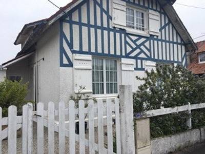 Maison de Bourg in Ouistreham, Région de Caen