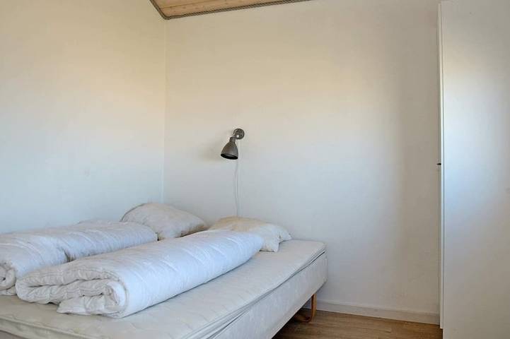 Ferienhaus für 8 Personen, mit Whirlpool und Terrasse sowie Sauna, mit Haustier in Thorsminde - 4