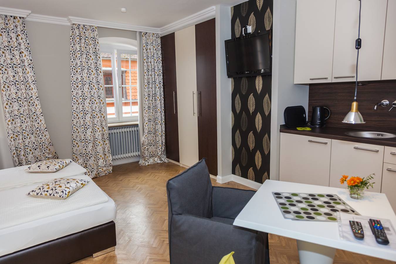 Ganze Ferienwohnung, Junior Suite in Landau in der Pfalz, Landau