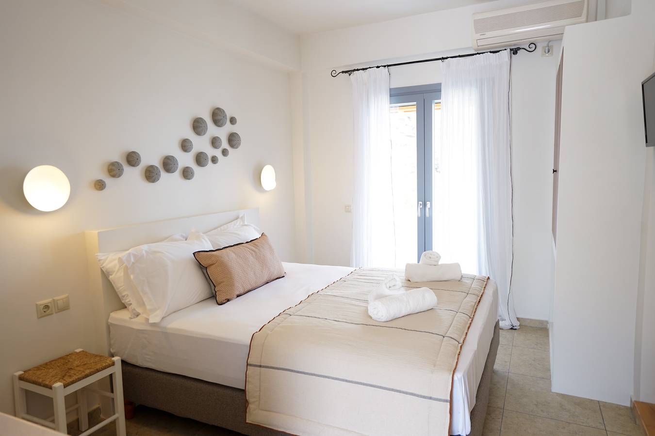 Casa Vacanze 'Seaview Mastrozane Studio 3 Andros' con vista mare, Wi-Fi e aria condizionata in Andros