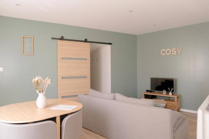 Location de vacances pour 4 personnes, avec terrasse dans Essarts-en-Bocage - 2