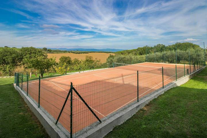 Gîte pour 2 personnes, avec terrasse et jardin, adapté aux familles à Castiglione del Lago - 2