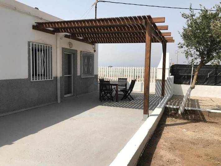 Casa rural para 6 personas, con vistas y jardín en Campo de Níjar