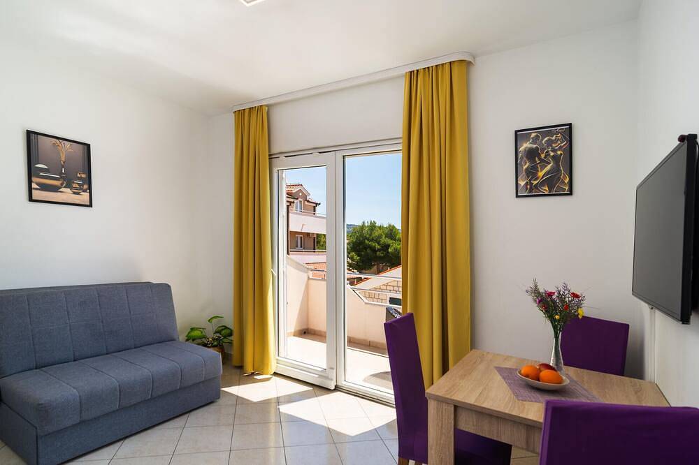 Ganze Wohnung, Cozy apartment in Milna with house sea view in Milna, Brac