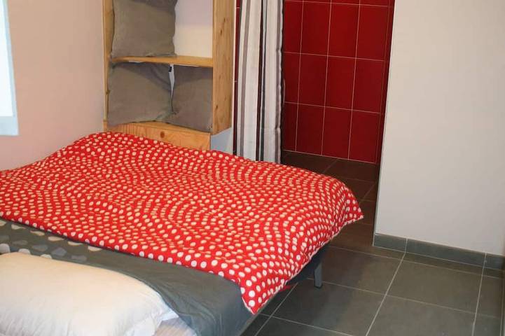 Location de vacances pour 22 personnes, avec terrasse, animaux acceptés à Saint-Martin-des-Champs (Avranches) - 4