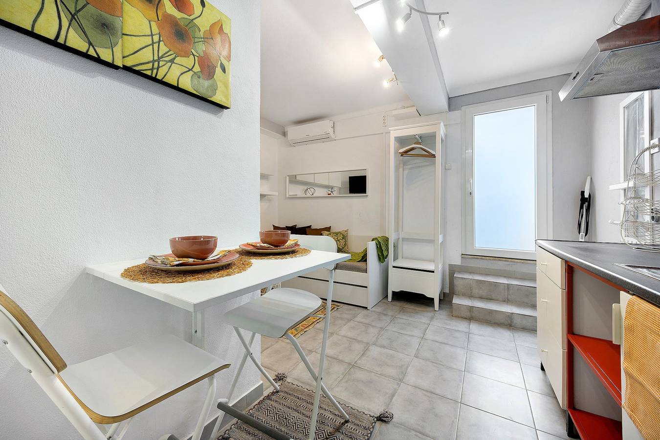 Studio entier, Studio « Économique pour Deux à Lagos » avec Piscine Commune, Wi-Fi et Climatisation in São Sebastião, Lagos