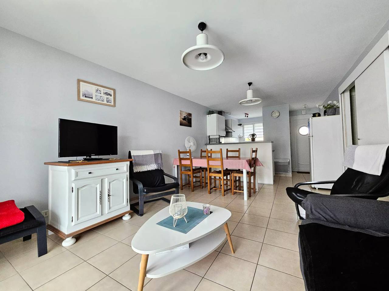 House 5 People in L'Aiguillon-sur-Mer, Fontenay-le-Comte