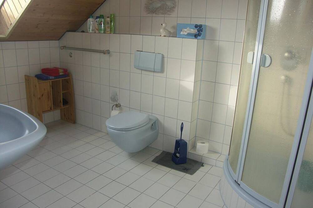 Ganze Wohnung, Ferienwohnung Runkel - Appartement/Fewo, Dusche und Bad, Wc, Balkon in Ehlscheid, Rheinland-Pfalz