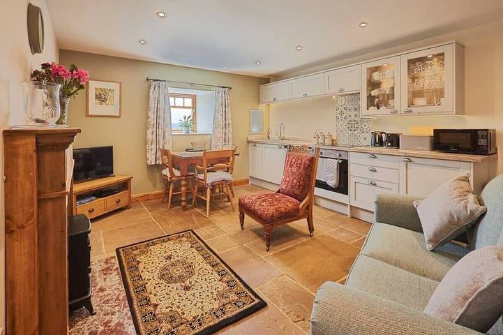 Holiday apartment for 2 people, with balcony and garden - 1