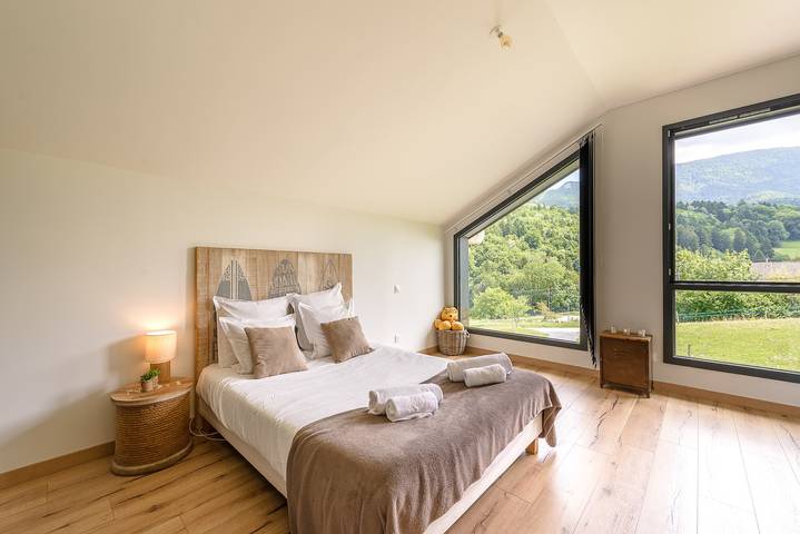 Gîte pour 6 personnes, avec jacuzzi et jardin à Saint-Jorioz - 4