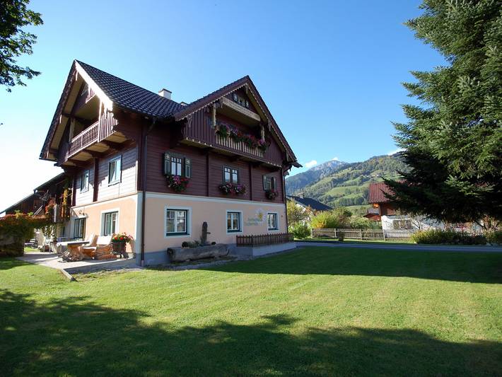 Ferienhaus für 10 Personen, mit Balkon und Garten, kinderfreundlich - 1