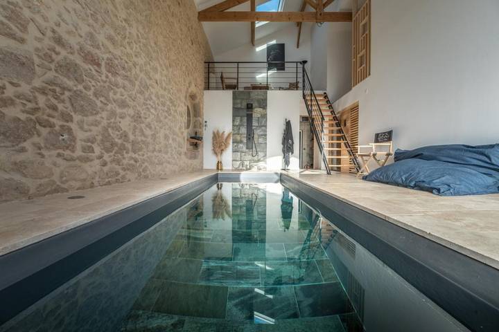 Hôtel pour 2 personnes, avec sauna et jardin ainsi que jacuzzi et piscine dans Castres-Gironde - 4