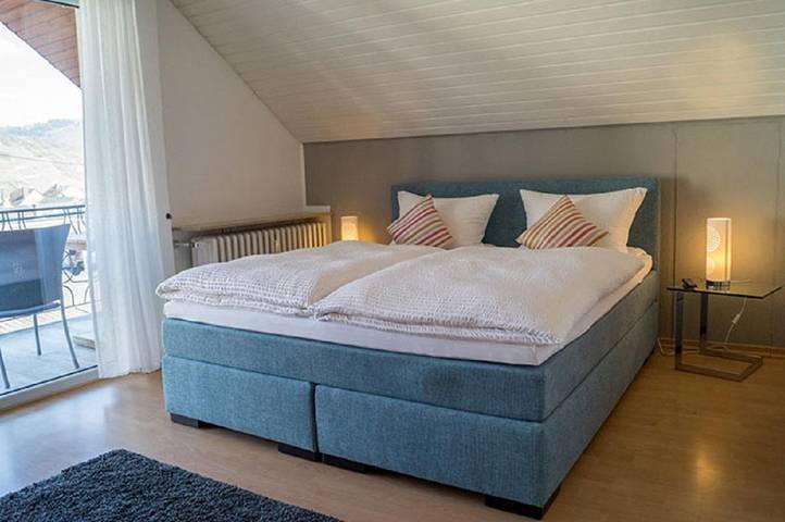 Pension für 2 Personen, mit Terrasse an der Mosel
