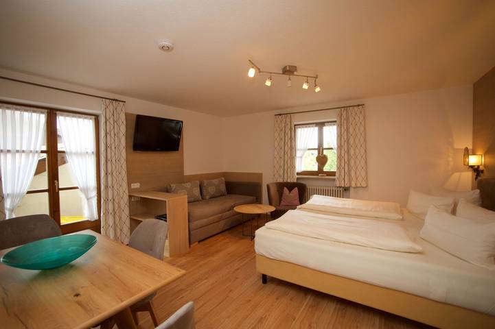 Ferienwohnung für 3 Personen, mit Garten und Sauna bei Neuschwanstein - 4