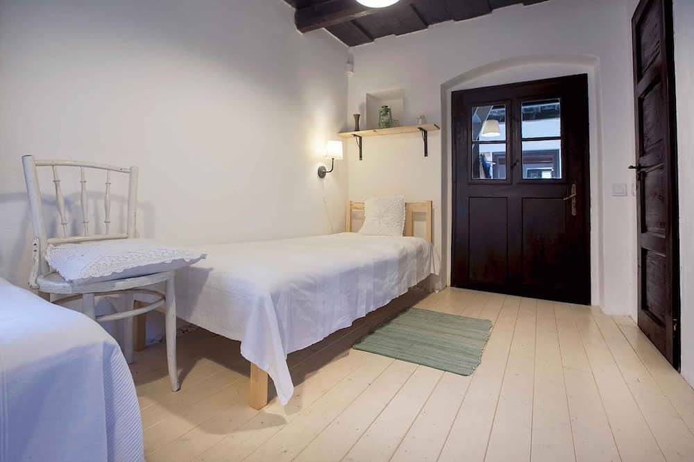 Ferienhaus mit Wlan in ruhiger Lage in Sukoró, Gárdonyi járás